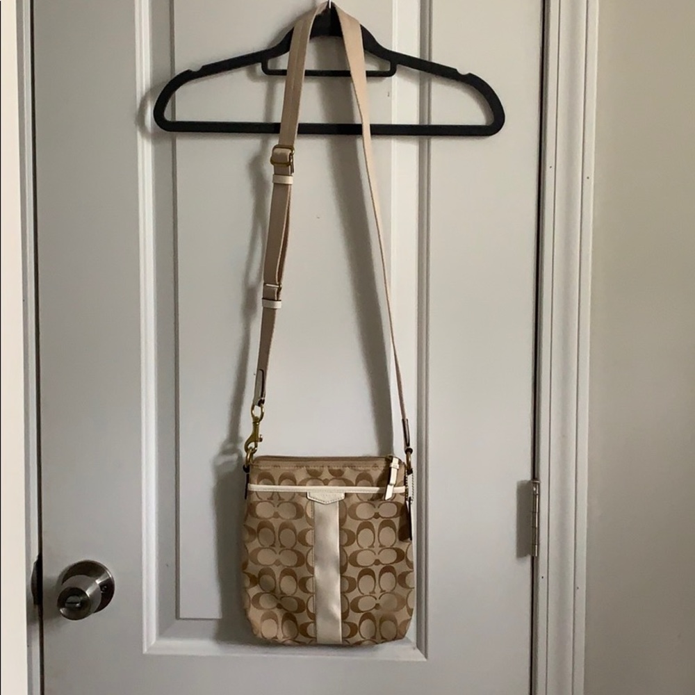 Coach Crossover Purse